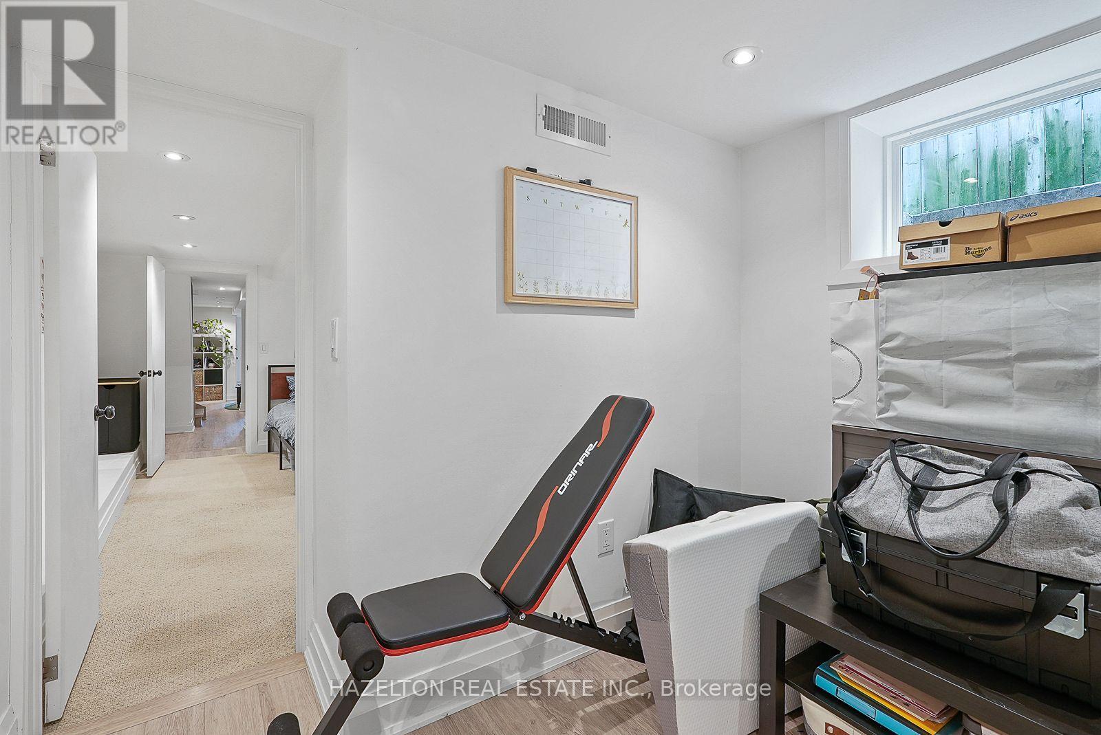 68 Montrose Avenue, Toronto, Ontario  M6J 2T7 - Photo 39 - C13798812