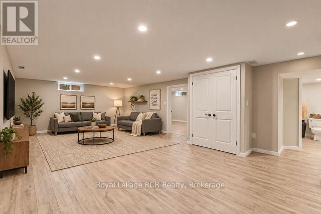 144 2nd Street, Hanover, Ontario  N4N 1A2 - Photo 24 - X13798656