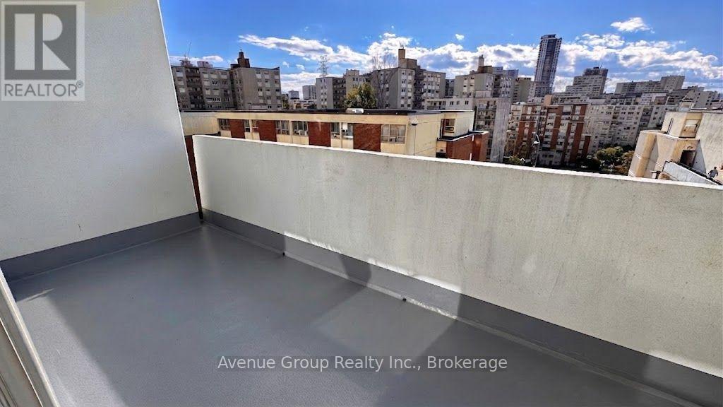307 - 1 Massey Square, Toronto, Ontario  M4C 5L4 - Photo 7 - E13775866
