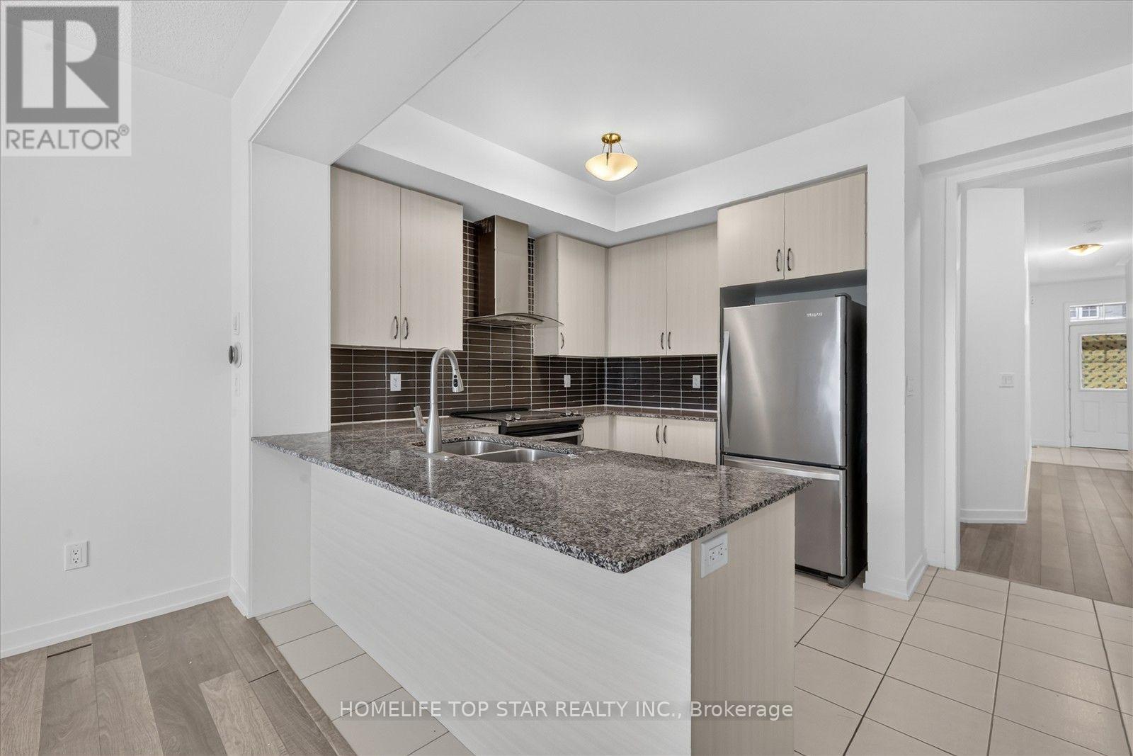 226 Bennett Street, Newmarket (Glenway Estates), Ontario  L3X 0M1 - Photo 12 - N13798706