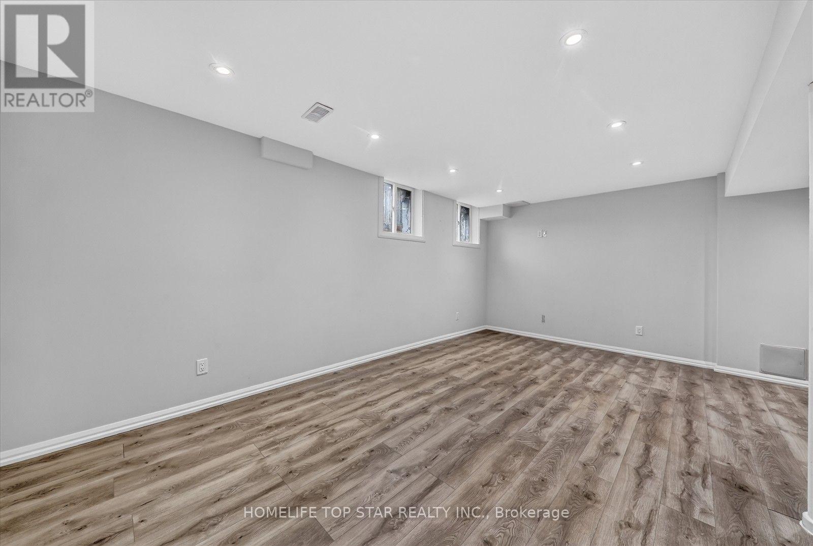 226 Bennett Street, Newmarket (Glenway Estates), Ontario  L3X 0M1 - Photo 29 - N13798706