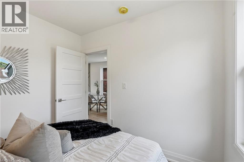 19 Vansitmart Avenue, Hamilton, Ontario  L8H 3A2 - Photo 15 - 40864057