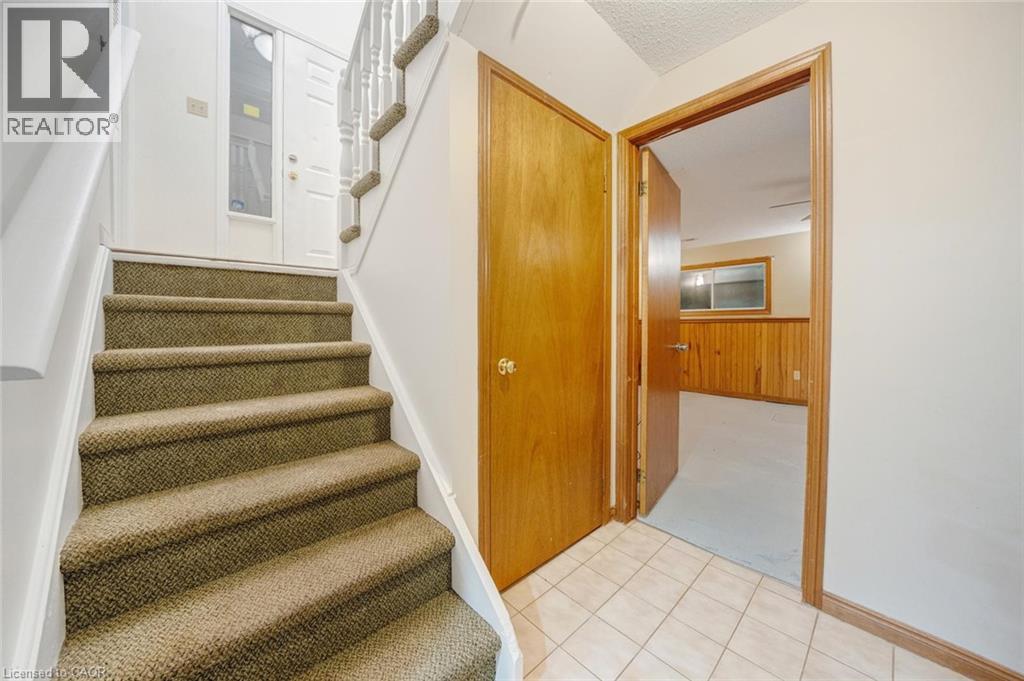 3929 Vineyard Crescent, Vineland, Ontario  L0R 2C0 - Photo 17 - 40864409