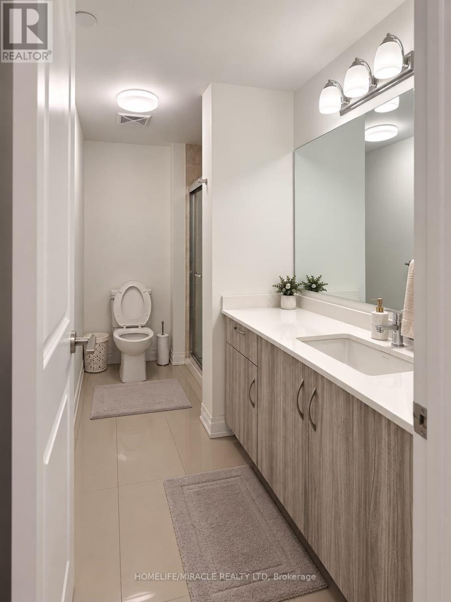 360 - 75 Attmar Drive, Brampton, Ontario  L6P 0Y6 - Photo 11 - W13798684