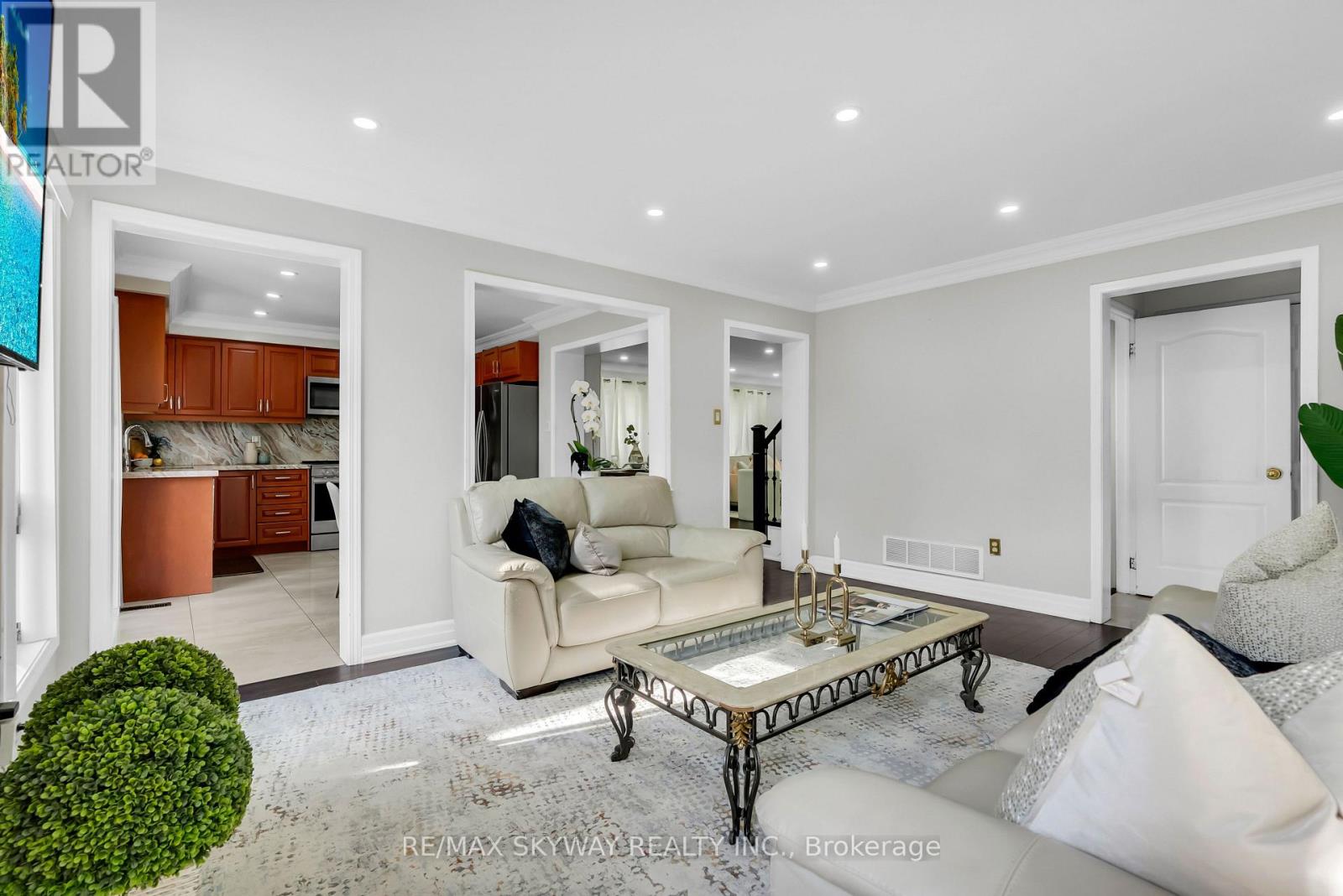 6214 Miriam Way, Mississauga (Lisgar), Ontario  L5N 8J6 - Photo 15 - W13798770