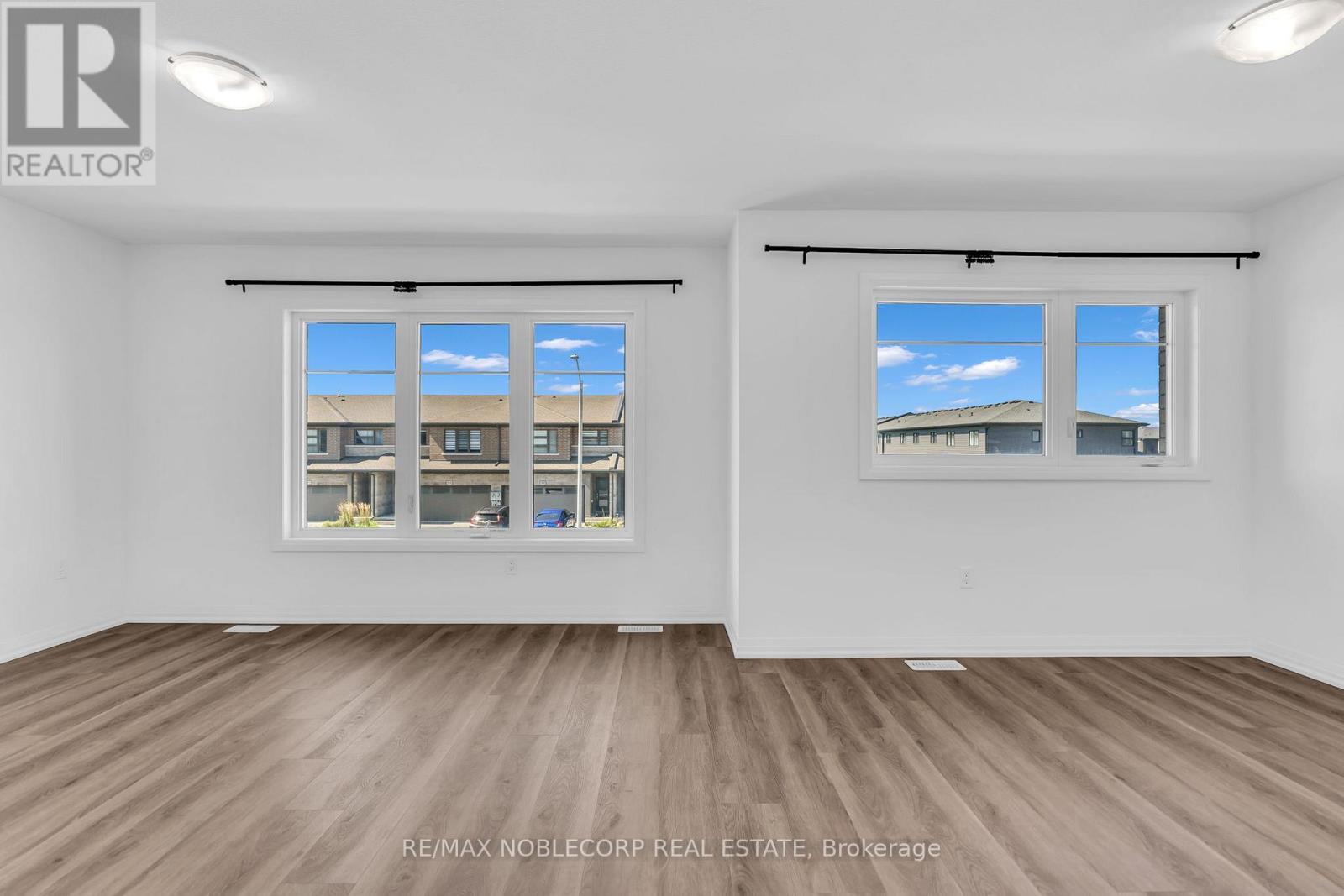 7396 Matteo Drive, Niagara Falls, Ontario  L2H 3T3 - Photo 16 - X13798700