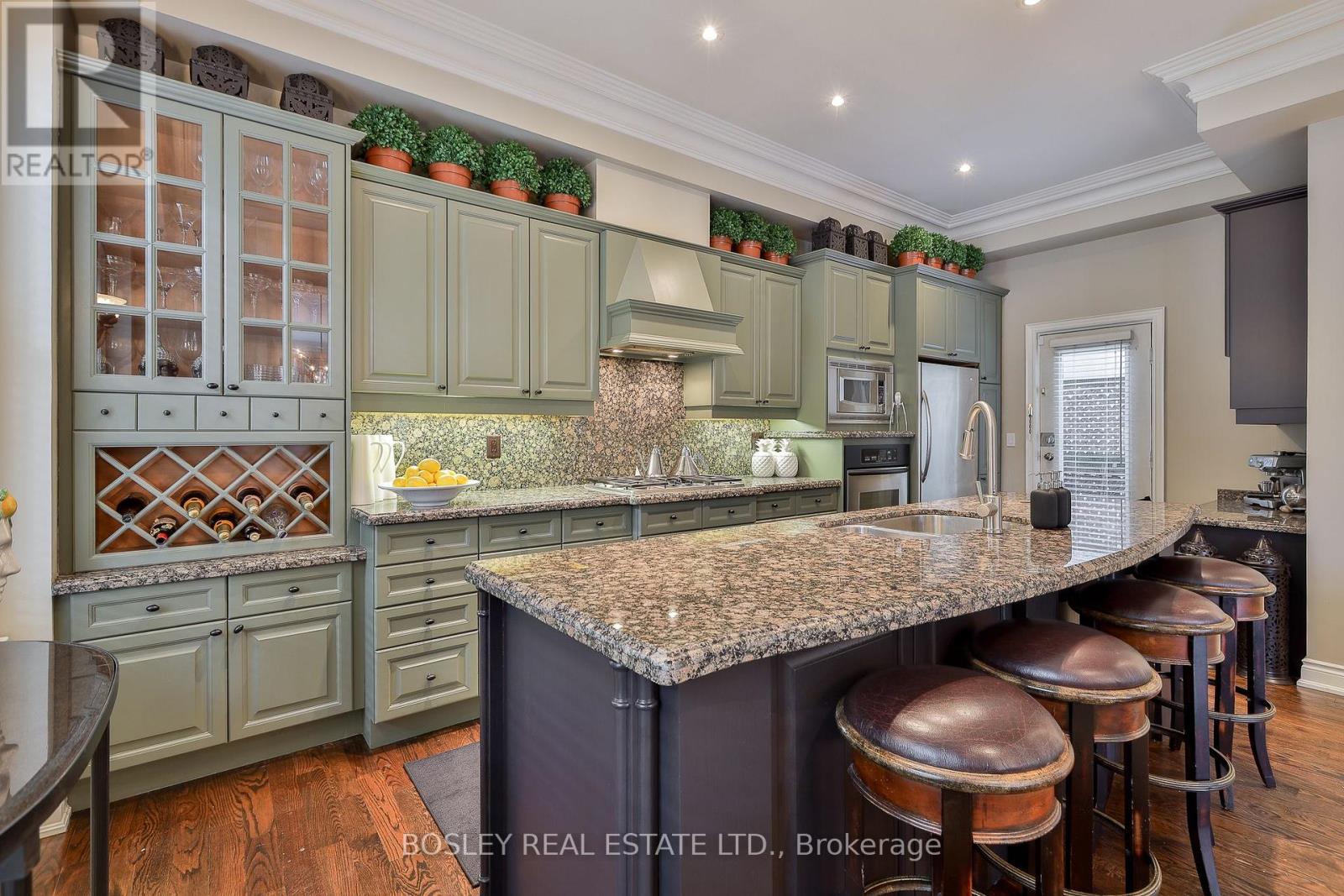74 Aberdeen Avenue, Toronto, Ontario  M4X 1A2 - Photo 10 - C13790544