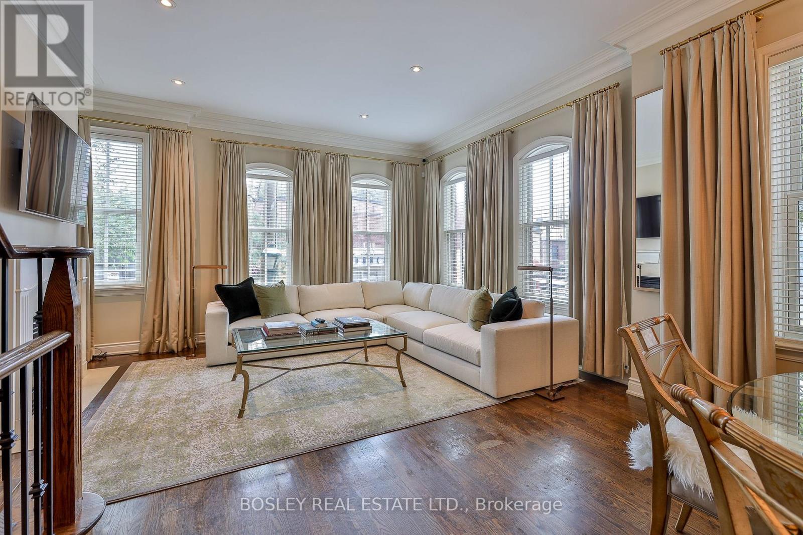74 Aberdeen Avenue, Toronto, Ontario  M4X 1A2 - Photo 3 - C13790544