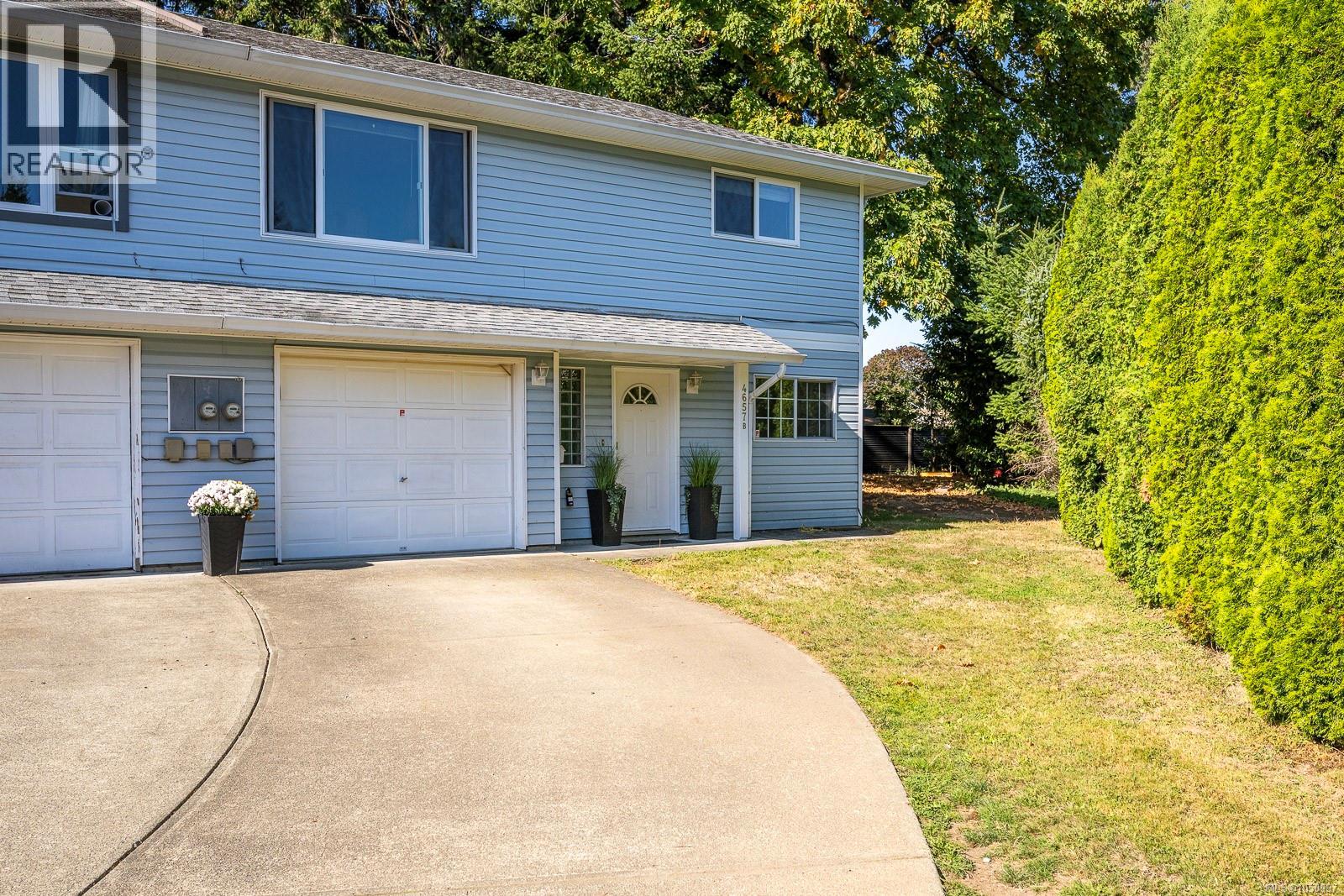 B 4657 Valecourt Cres, Courtenay, British Columbia