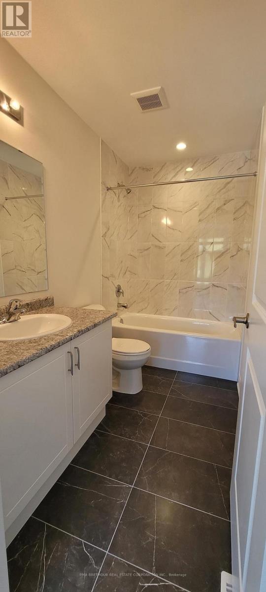 143 Dovedale Drive, Georgina, Ontario  L4P 0S6 - Photo 13 - N13774242
