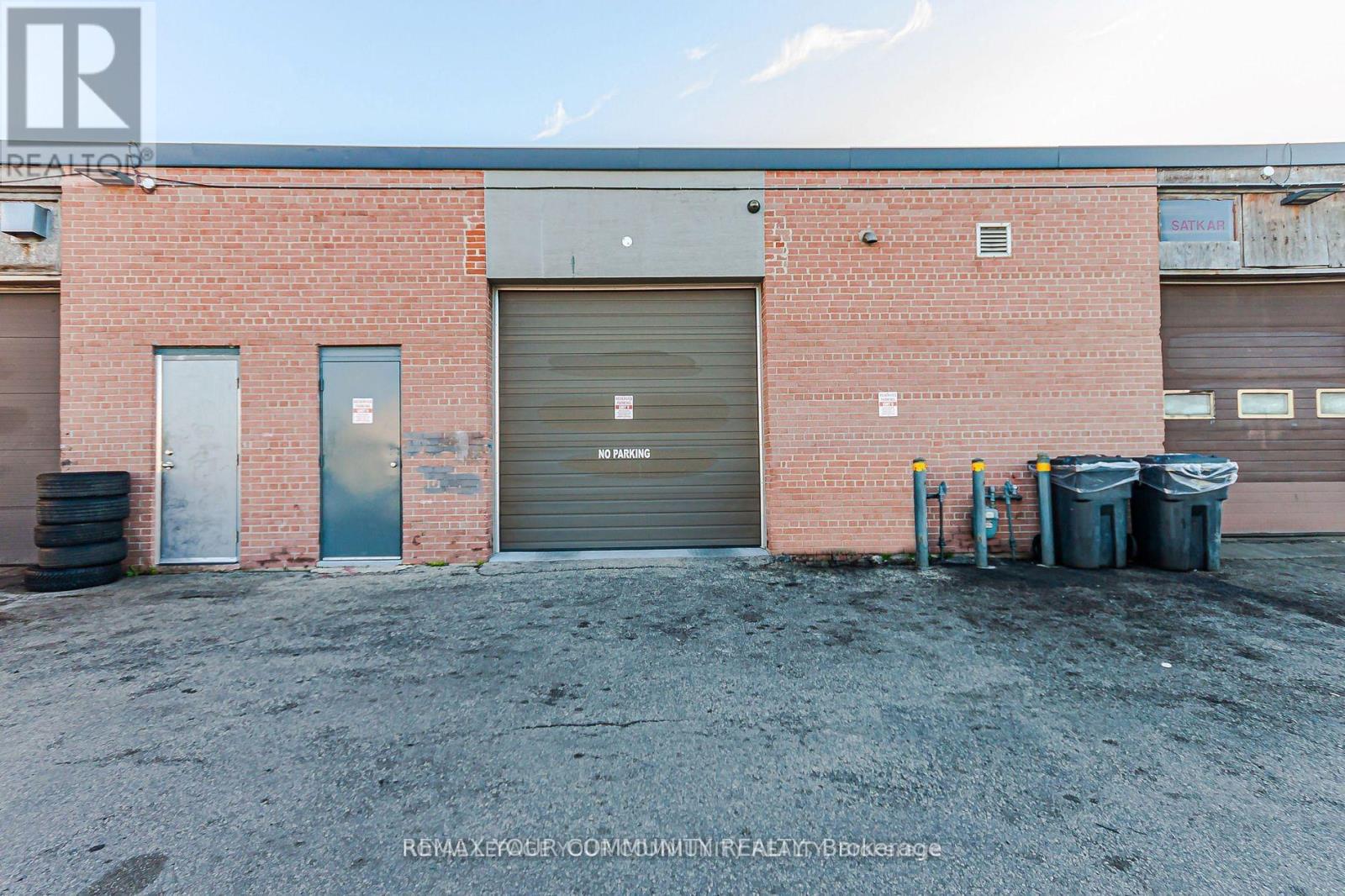 9 - 66 Milvan Drive, Toronto, Ontario  M9L 1Z2 - Photo 7 - W13146376