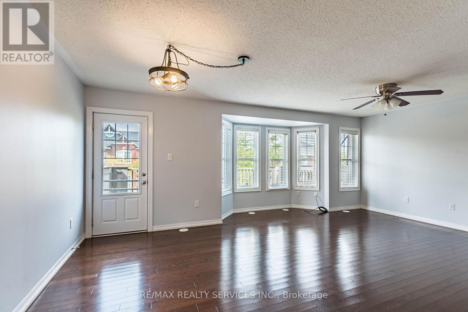 222 Mortimer Crescent, Milton, Ontario  L9T 8N7 - Photo 10 - W13654254