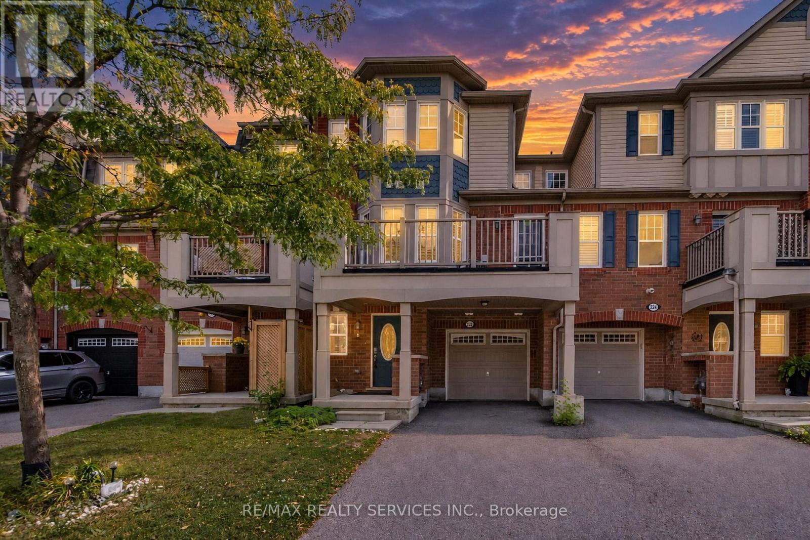 222 Mortimer Crescent, Milton, Ontario  L9T 8N7 - Photo 2 - W13654254