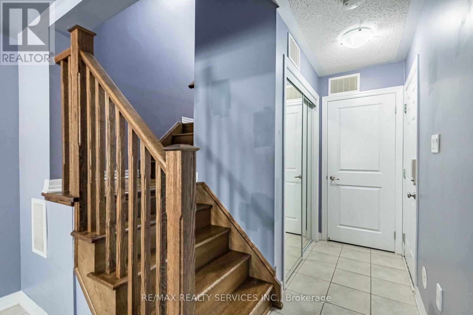 222 Mortimer Crescent, Milton, Ontario  L9T 8N7 - Photo 7 - W13654254