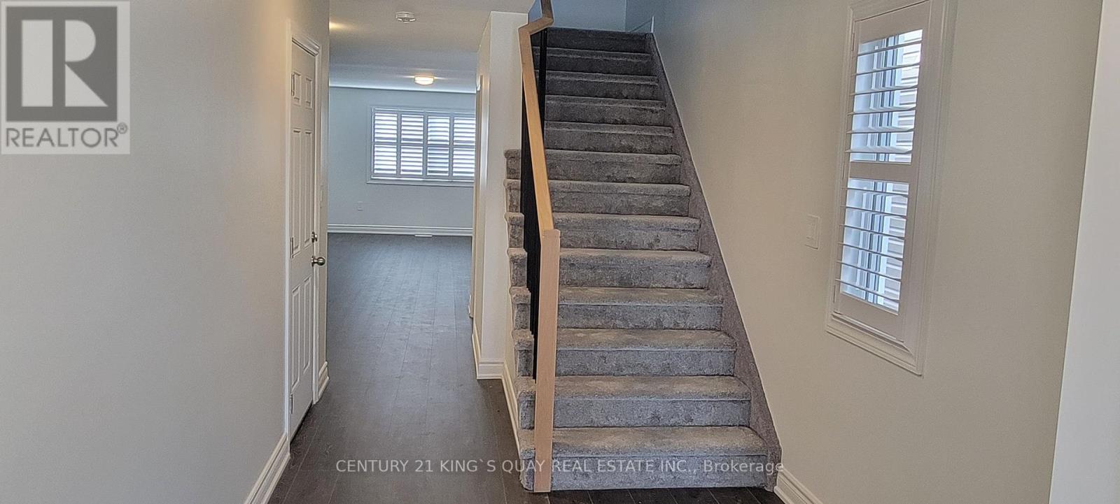 34 Millcreek Drive, Loyalist, Ontario  K0H 2H0 - Photo 4 - X13795564