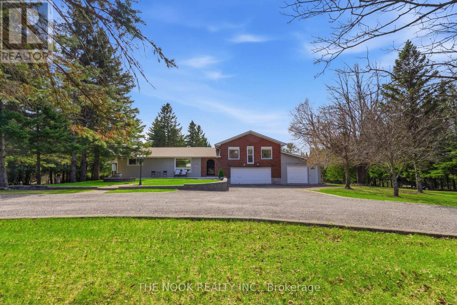 201 Ski Hill Road, Kawartha Lakes, Ontario  L0A 1A0 - Photo 2 - X13798850