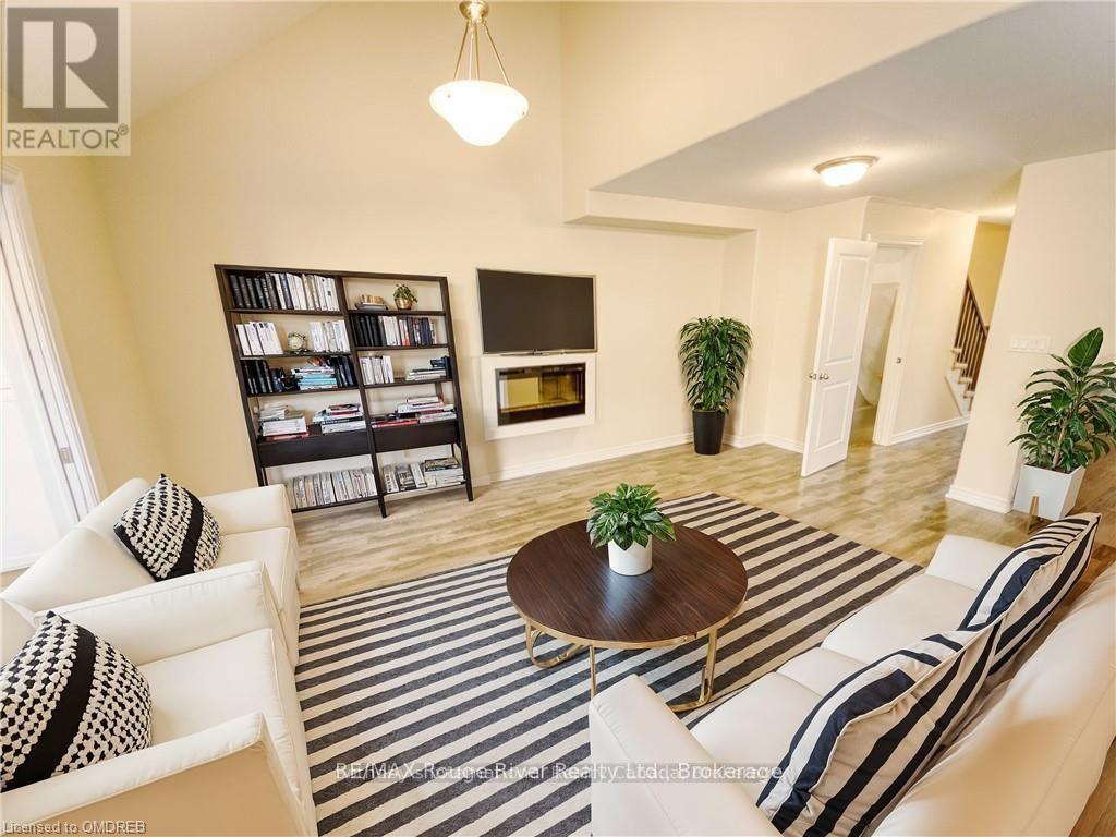 814 Broadway Boulevard, Peterborough, Ontario  L3C 5M8 - Photo 5 - X13798956