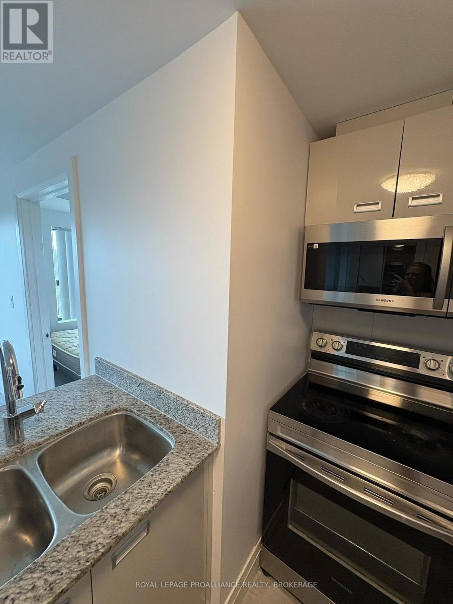 732 - 652 Princess Street, Kingston, Ontario  K7L 1E5 - Photo 4 - X13798848