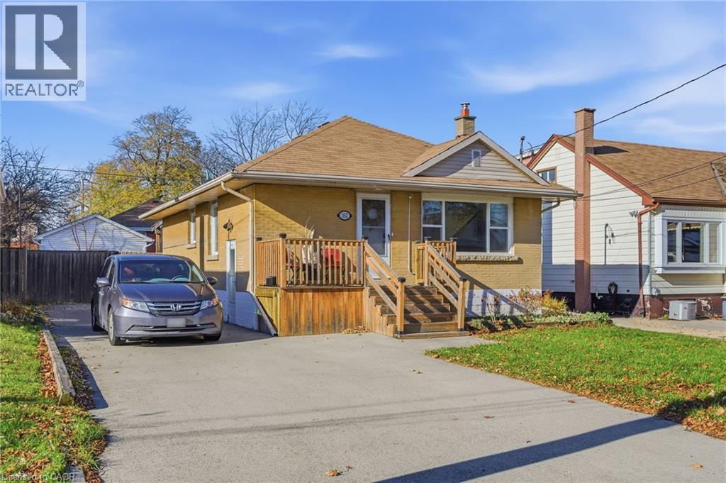 352 EAST 28TH Street, Hamilton, Ontario