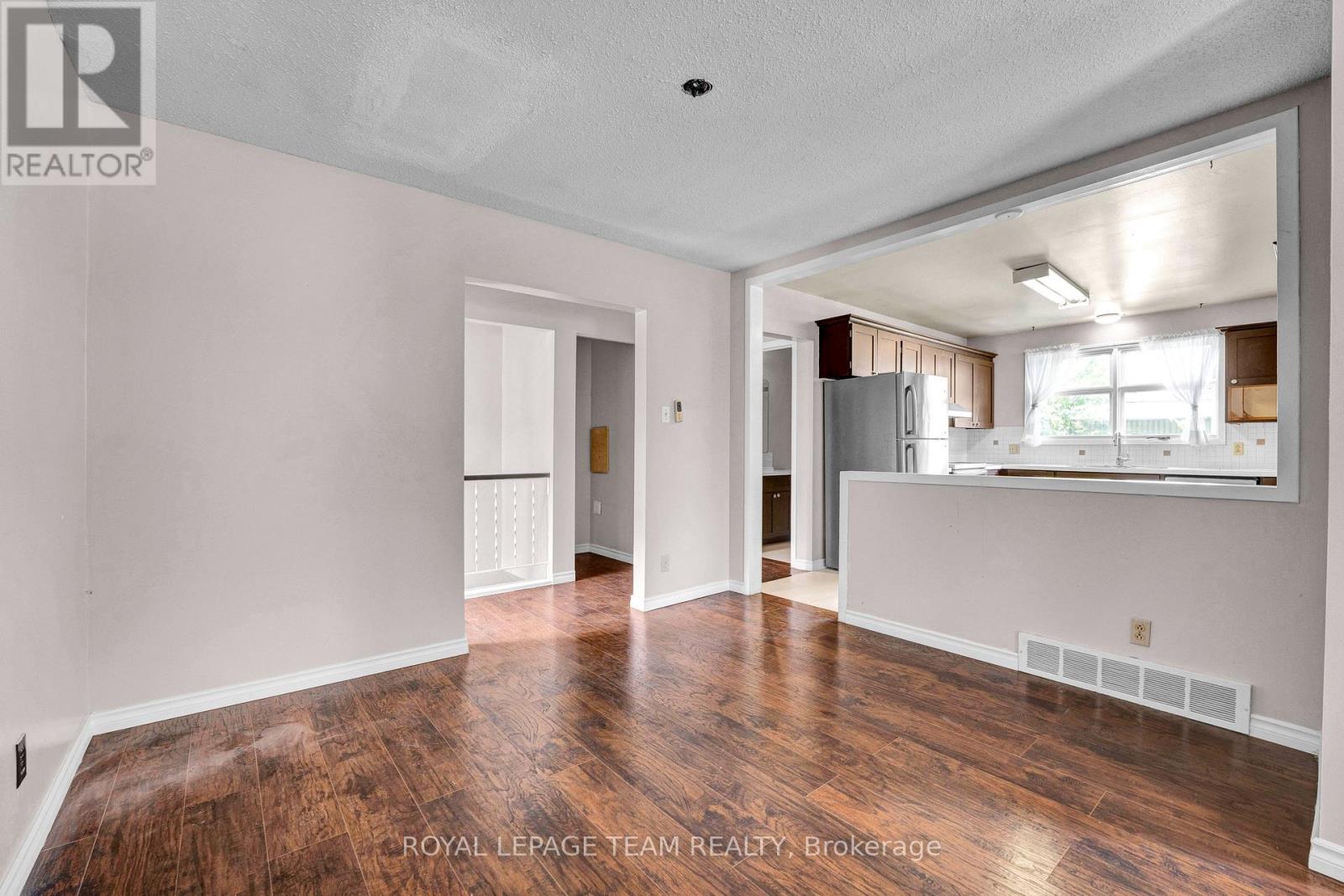 101 Country Lane W, Ottawa, Ontario  K2L 1J4 - Photo 15 - X13798902