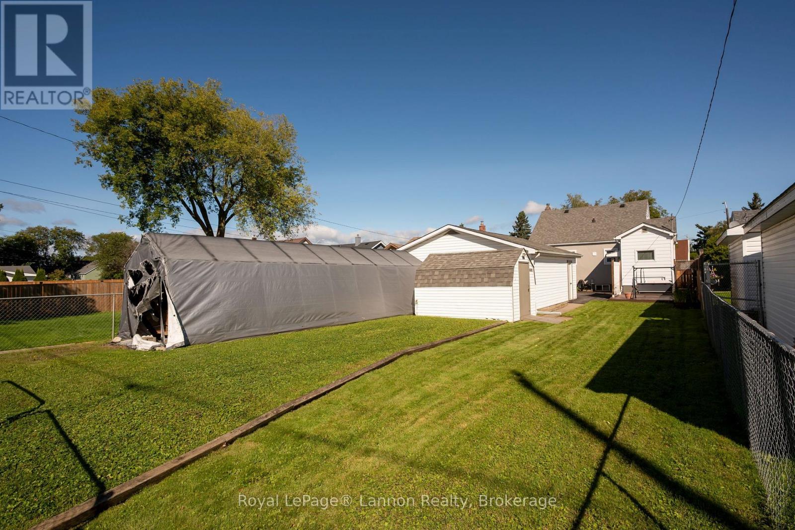 234 Christina Street E, Thunder Bay, Ontario  P7E 4N7 - Photo 5 - X13798894