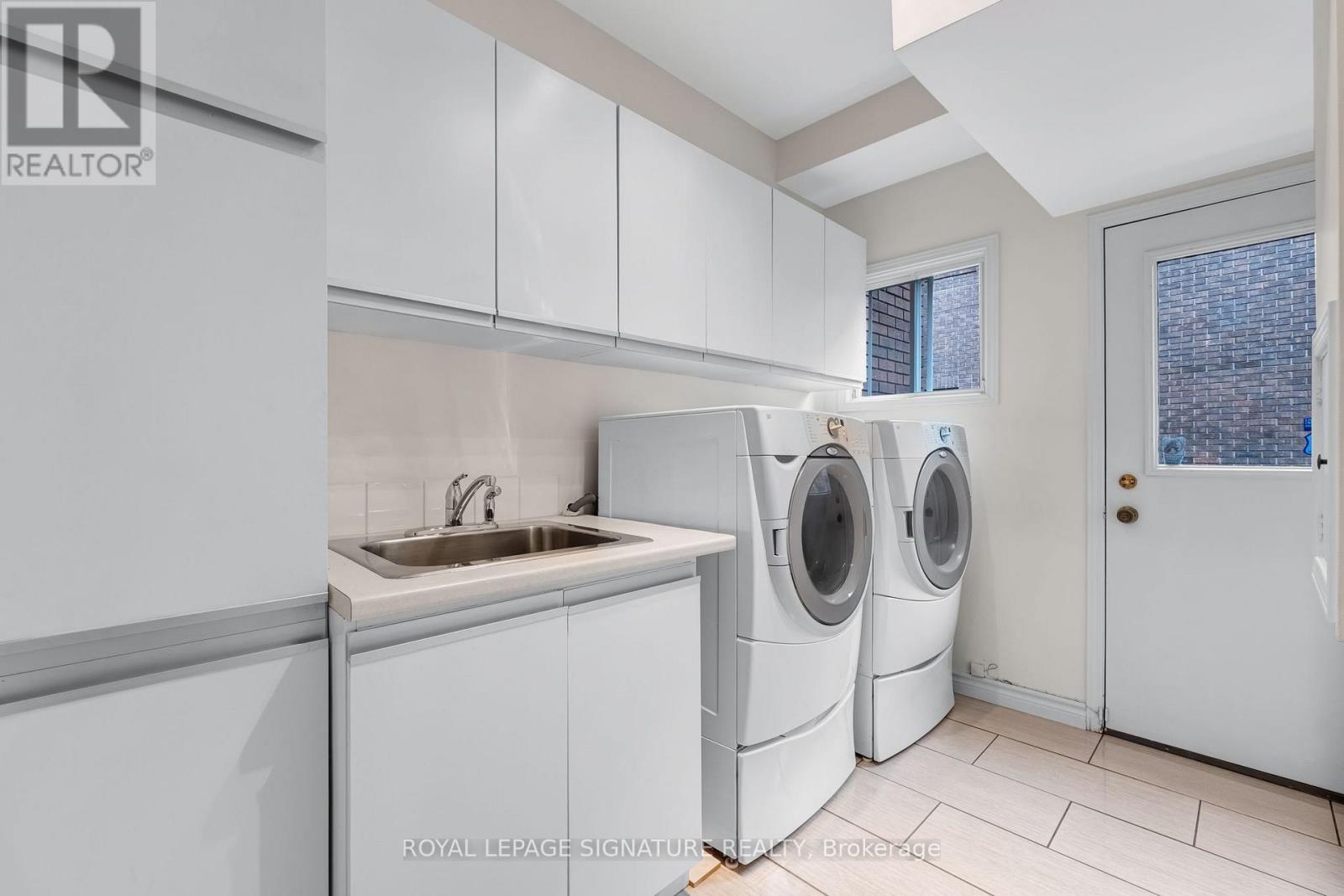 88 Garnier Court, Toronto (Bayview Woods-Steeles), Ontario  M2M 4C9 - Photo 21 - C13798858