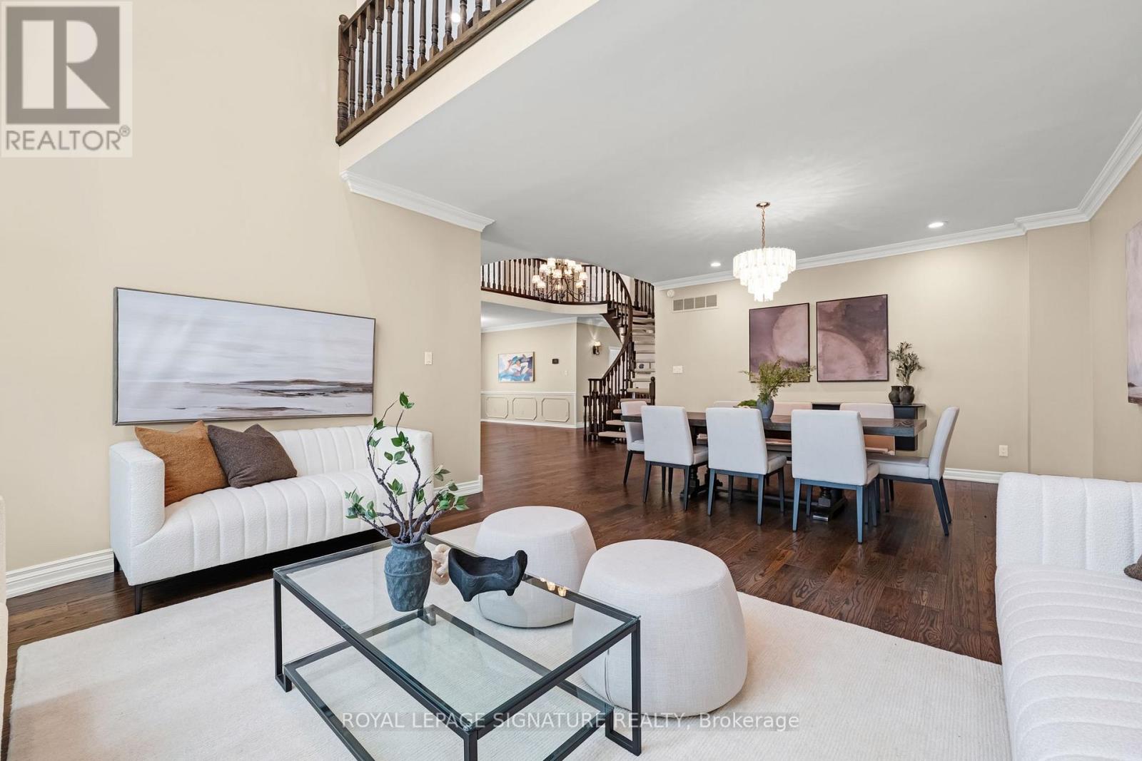 88 Garnier Court, Toronto (Bayview Woods-Steeles), Ontario  M2M 4C9 - Photo 5 - C13798858