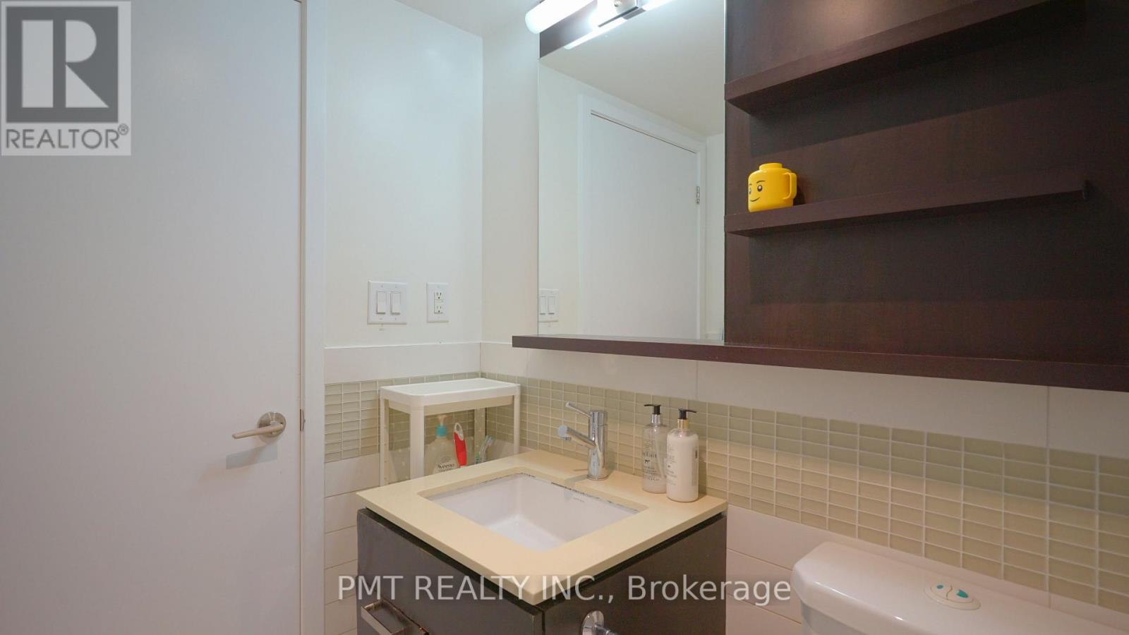 303 - 295 Adelaide Street W, Toronto (Waterfront Communities), Ontario  M5V 0L4 - Photo 9 - C13798864
