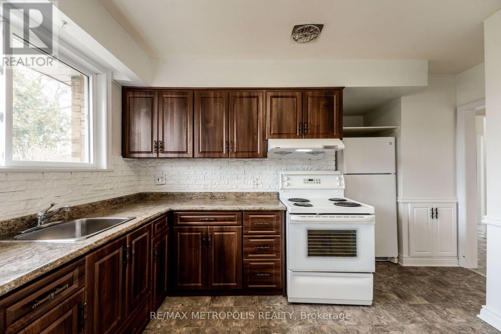 20 Perivale Crescent, Toronto, Ontario  M1J 2C1 - Photo 22 - E13798878