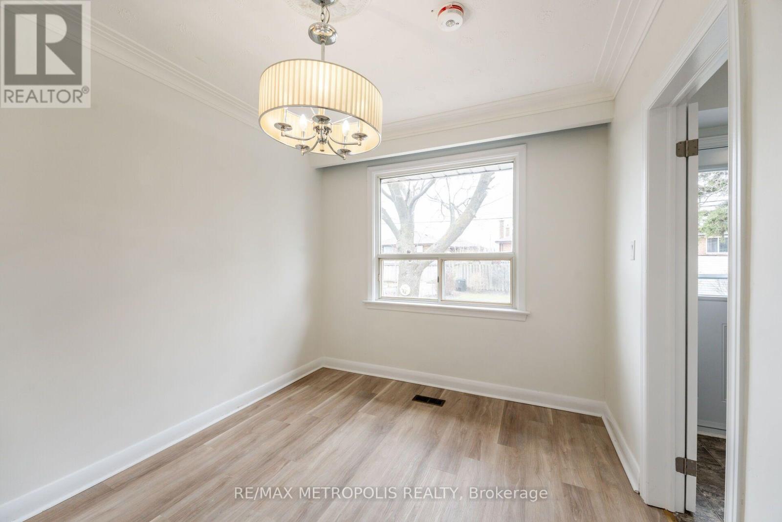 20 Perivale Crescent, Toronto, Ontario  M1J 2C1 - Photo 28 - E13798878