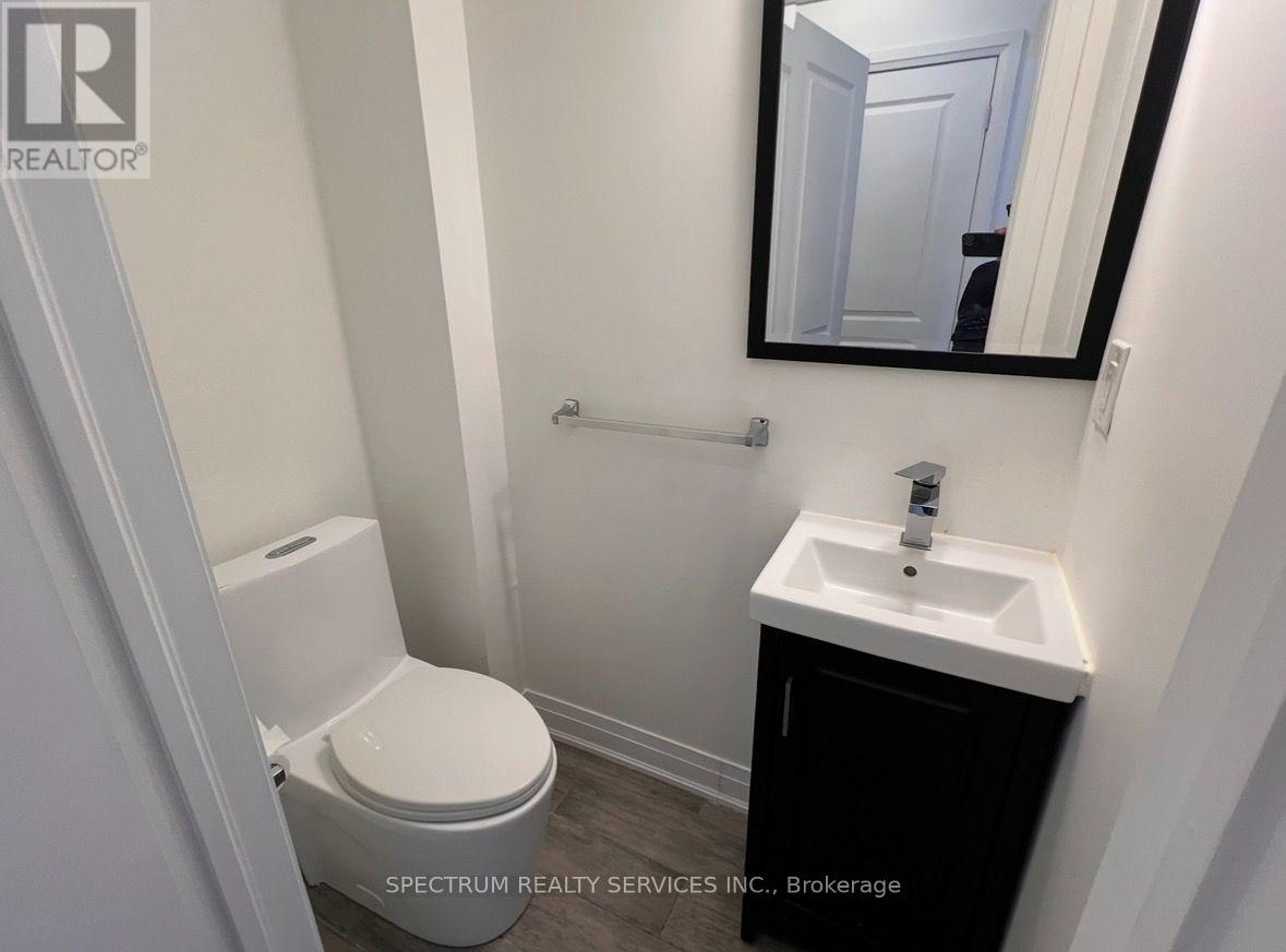 Upper - 85 Vedette Way, Vaughan, Ontario  L4H 4K3 - Photo 6 - N13798926
