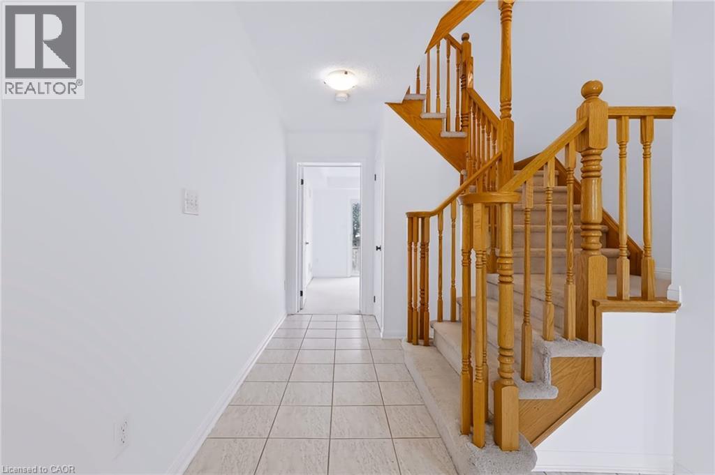 3050 Rotary Way Unit# 28, Burlington, Ontario  L7M 0G8 - Photo 4 - 40864284