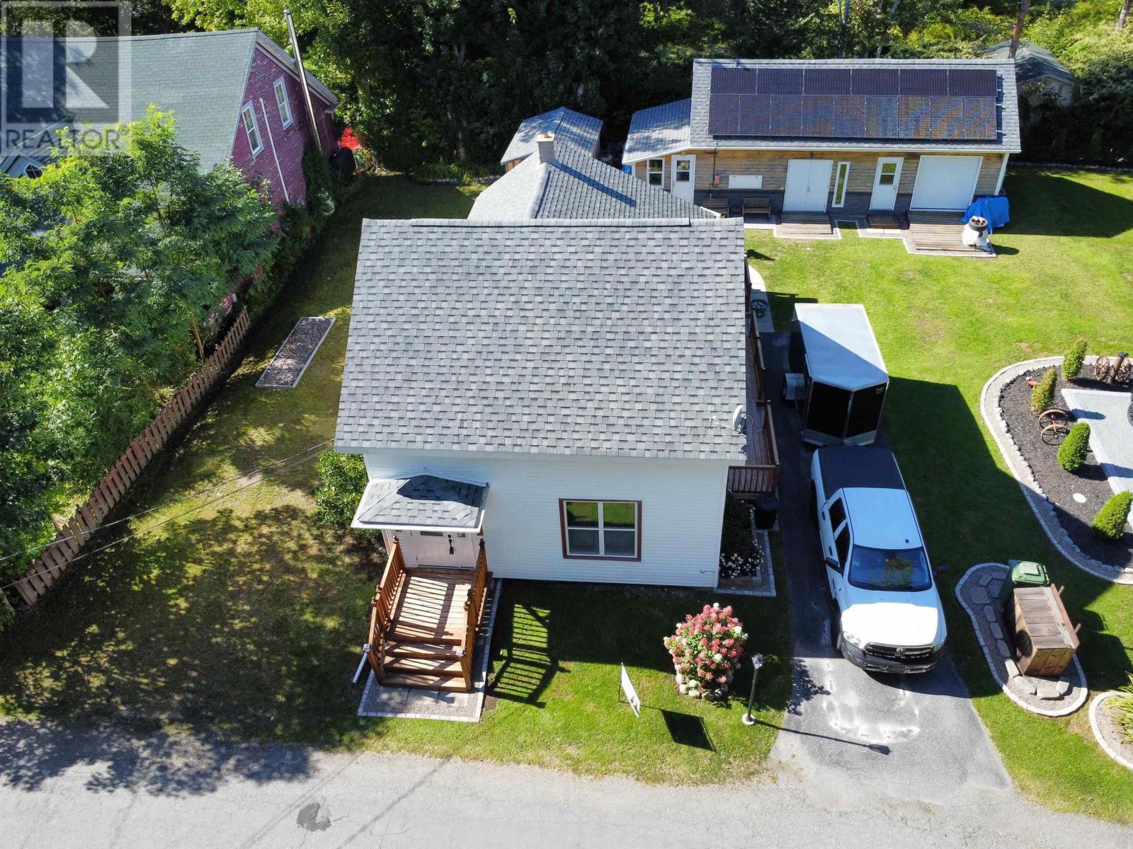 22 Forest Street, Milton, Nova Scotia  B0T 1P0 - Photo 9 - 202613696