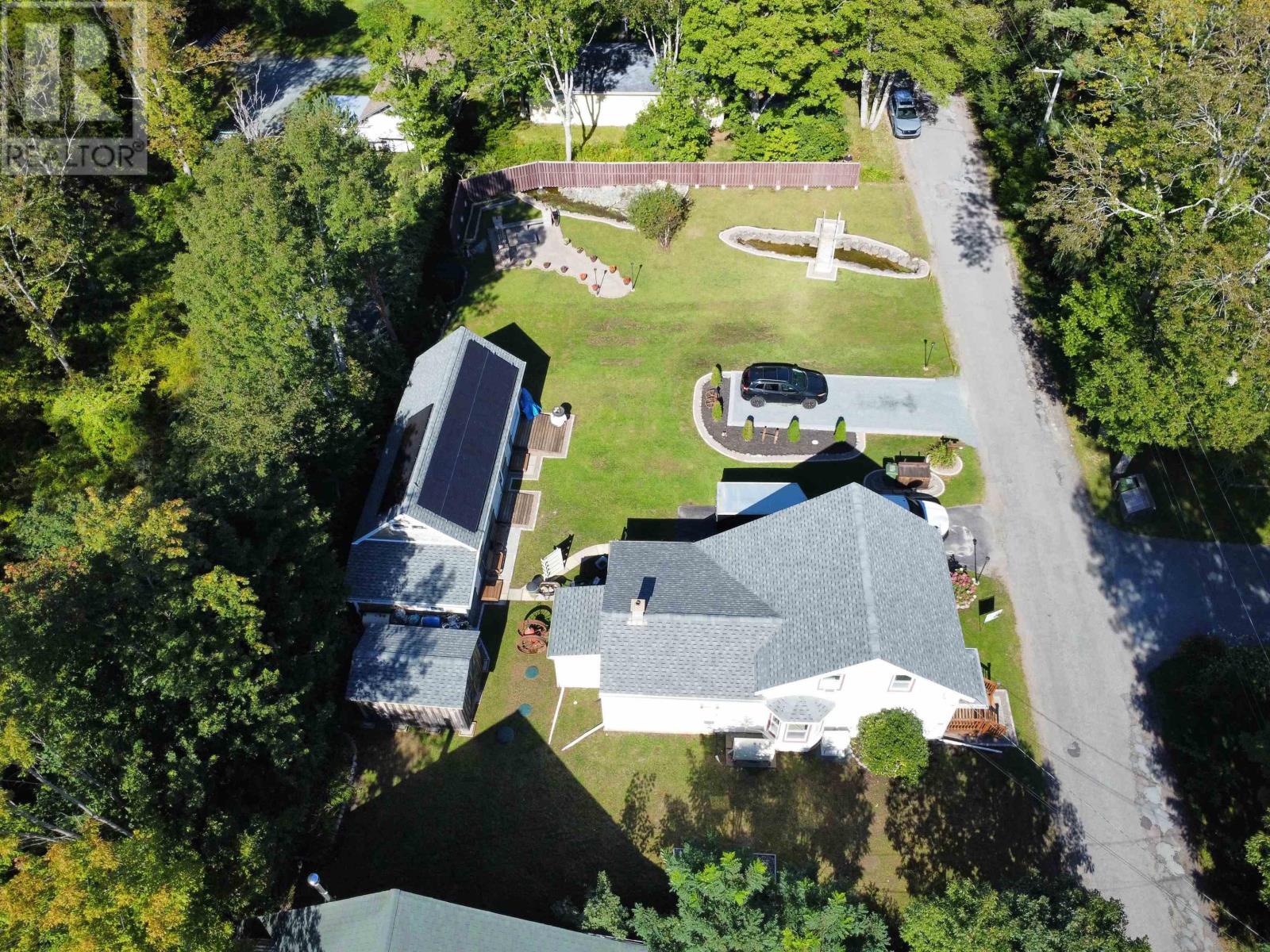 22 Forest Street, Milton, Nova Scotia  B0T 1P0 - Photo 6 - 202613696