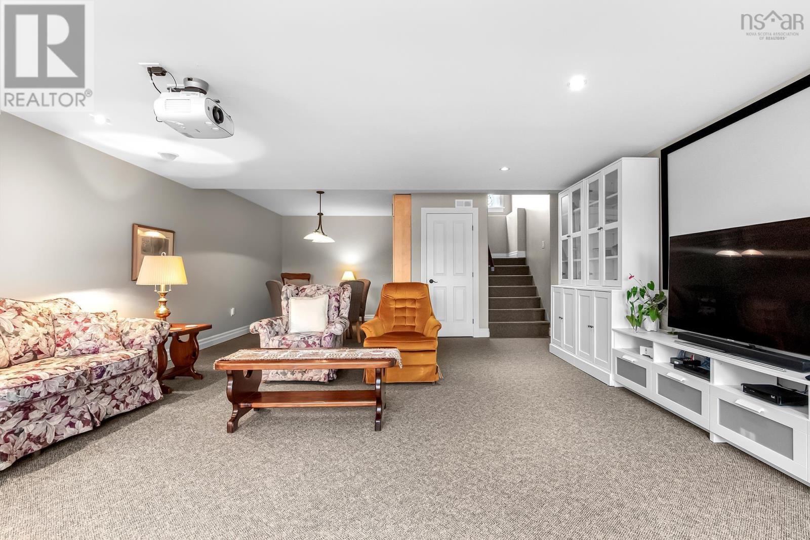158 Thompson Run photo 31