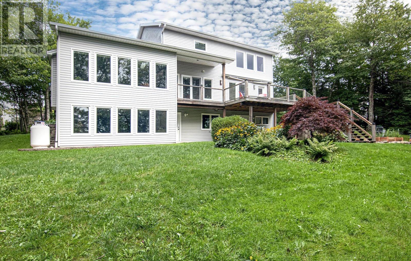 158 Thompson Run photo 43