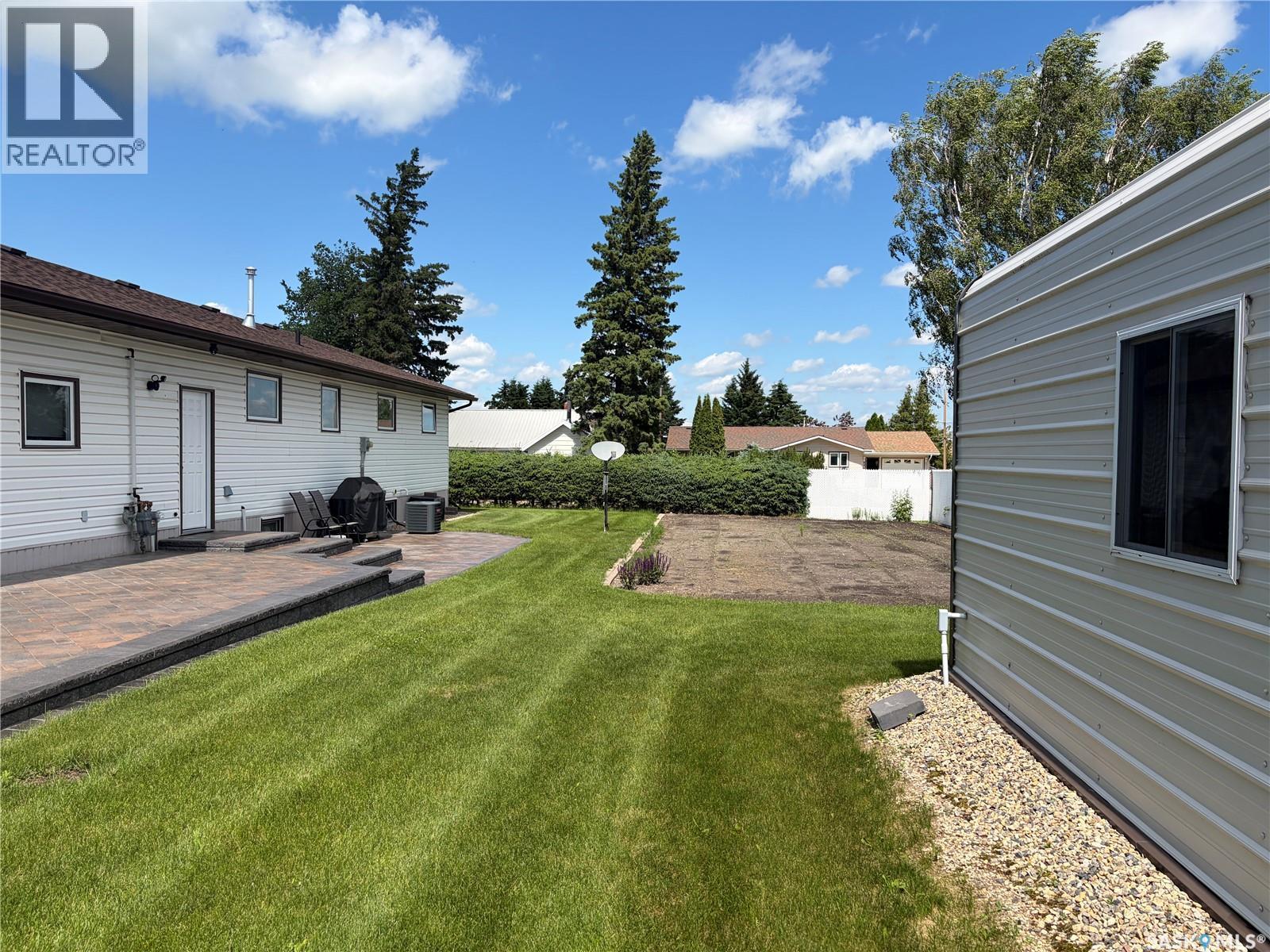 201 1st Street, Kelvington, Saskatchewan  S0A 1W0 - Photo 48 - SK041875