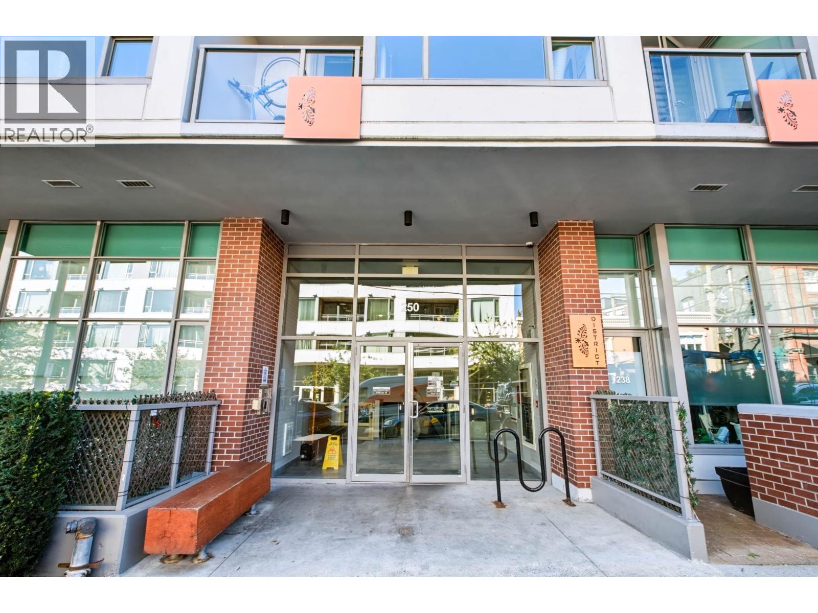 716 250 E 6th Avenue, Vancouver, British Columbia  V5T 0B7 - Photo 2 - R3166314
