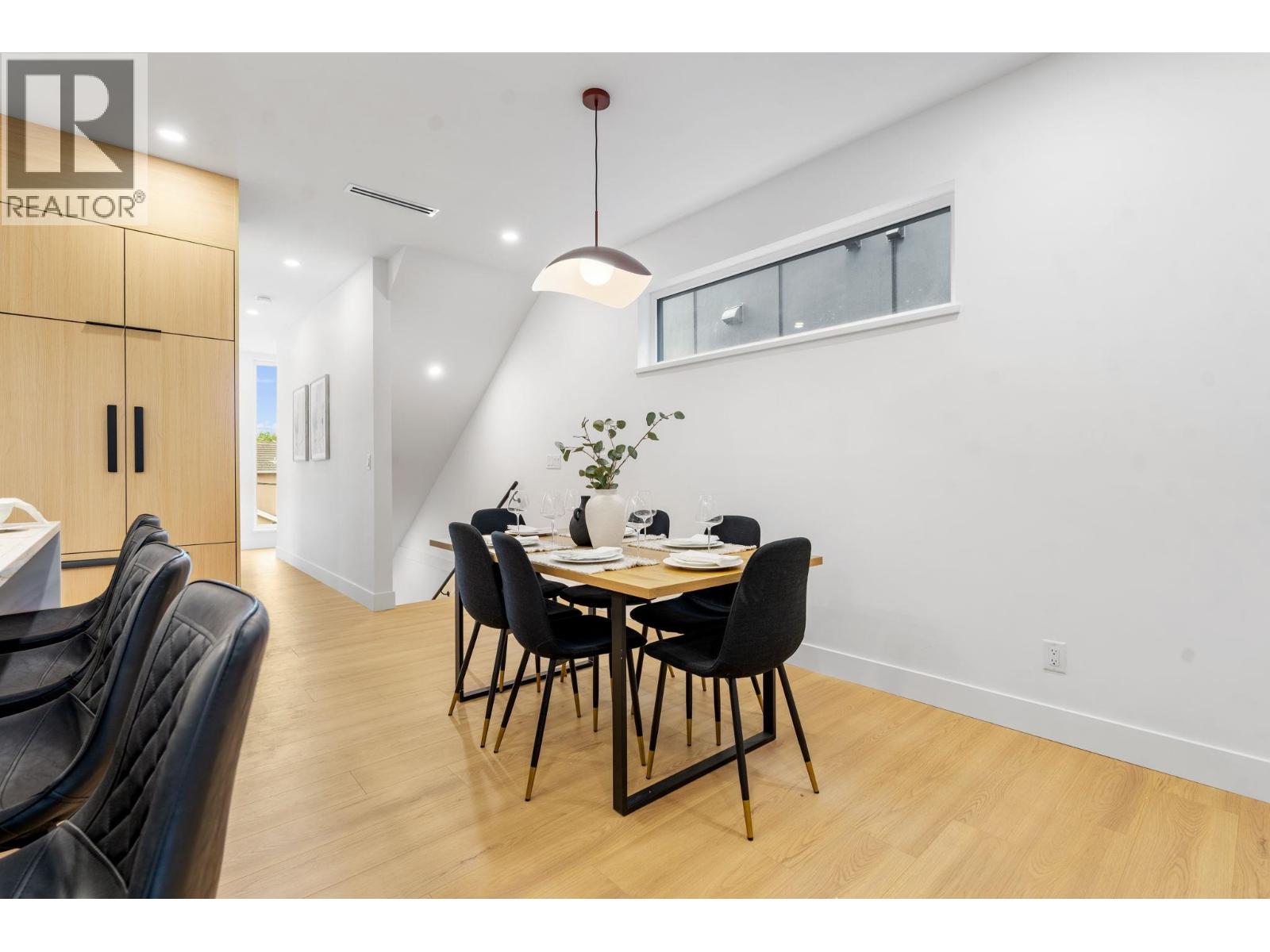 2 7554 Wright Street, Burnaby, British Columbia V3N 3W7 - Photo 6 - R3163972