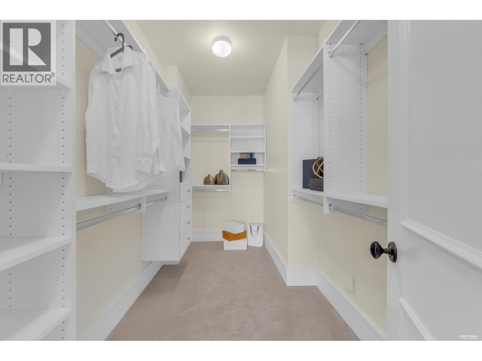 2673 Folkestone Way, West Vancouver, British Columbia  V7S 3H8 - Photo 17 - R3130335