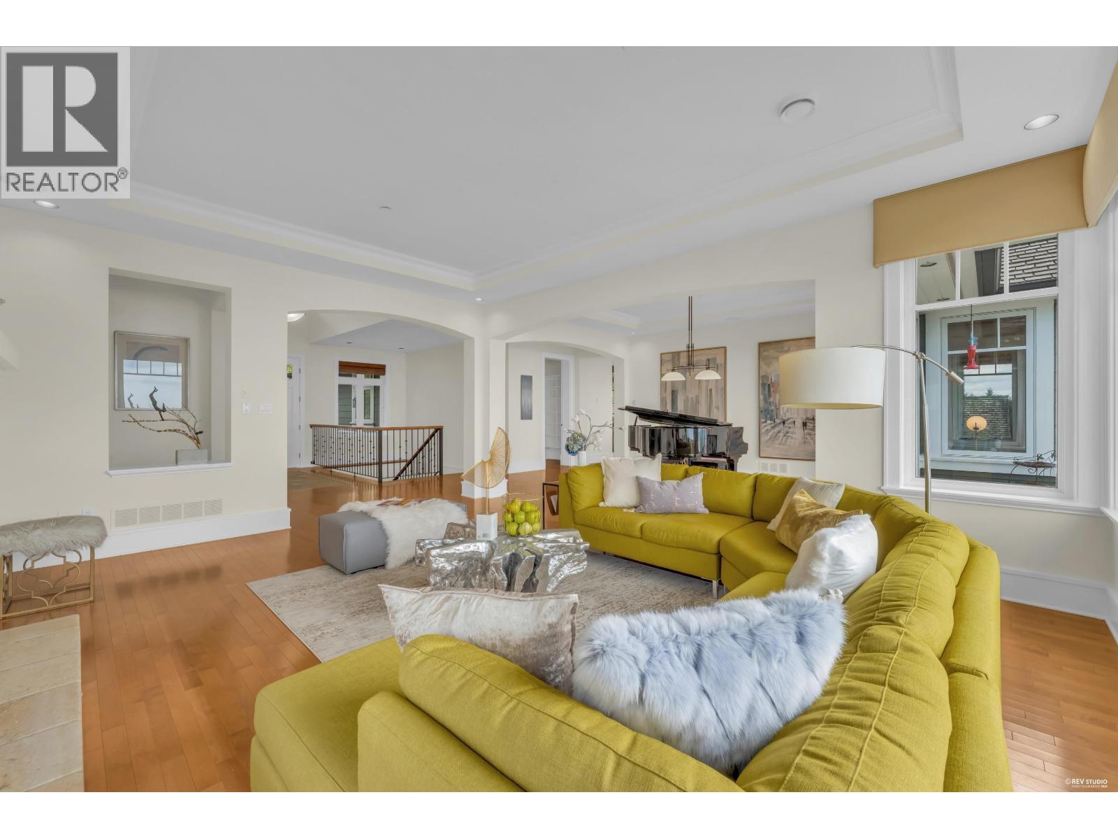2673 Folkestone Way, West Vancouver, British Columbia  V7S 3H8 - Photo 11 - R3130335