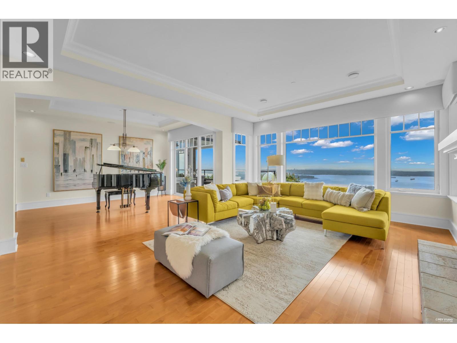2673 Folkestone Way, West Vancouver, British Columbia  V7S 3H8 - Photo 10 - R3130335