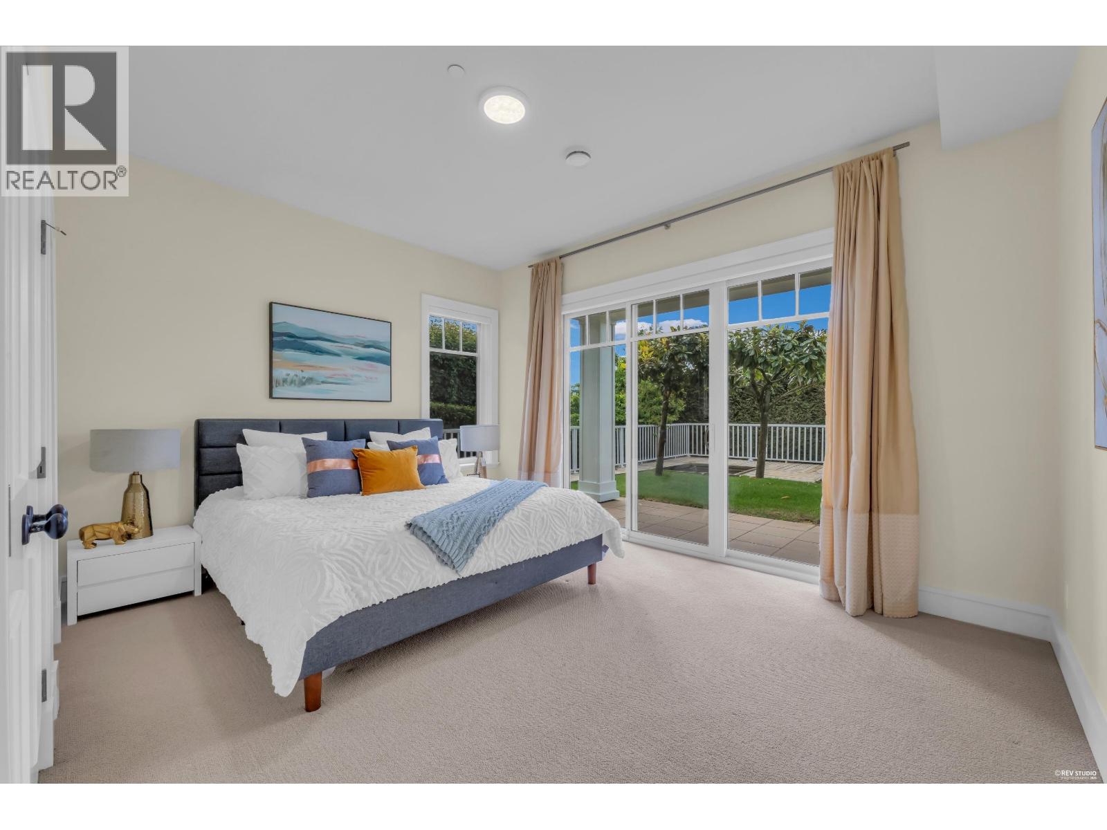 2673 Folkestone Way, West Vancouver, British Columbia  V7S 3H8 - Photo 13 - R3130335
