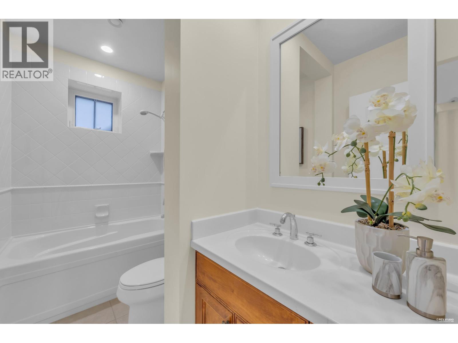2673 Folkestone Way, West Vancouver, British Columbia  V7S 3H8 - Photo 34 - R3130335