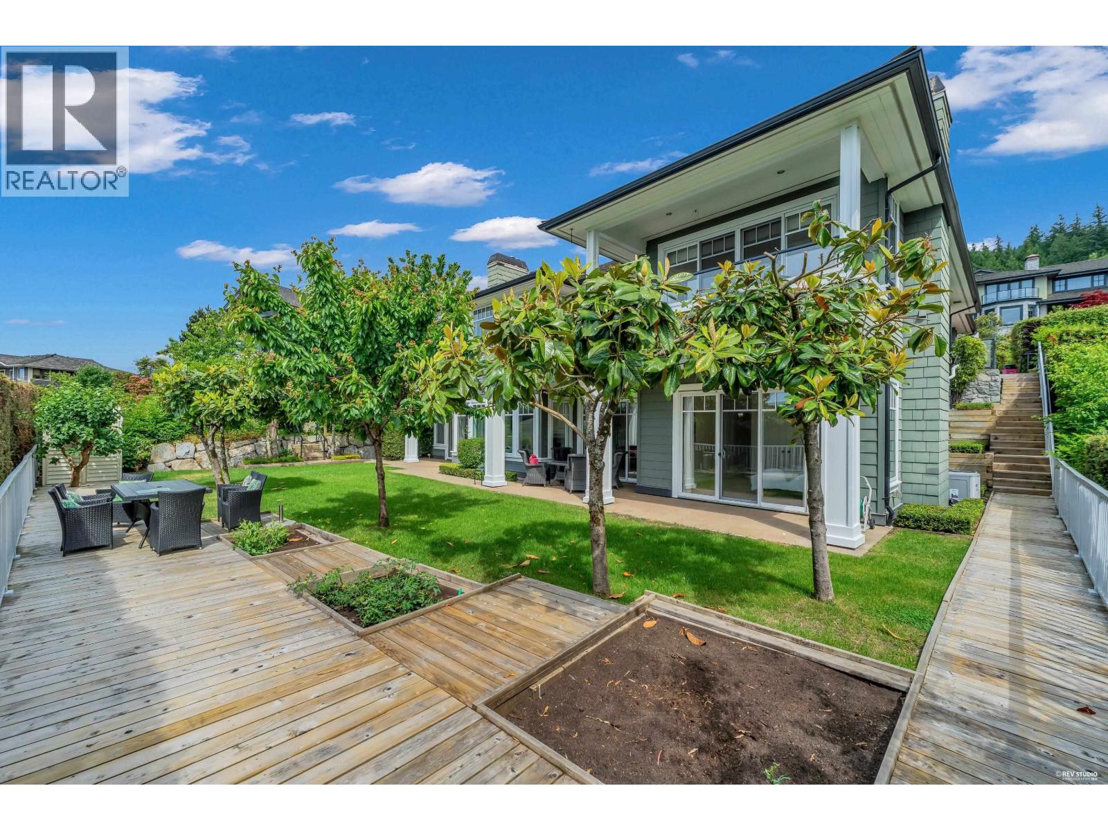 2673 Folkestone Way, West Vancouver, British Columbia  V7S 3H8 - Photo 39 - R3130335