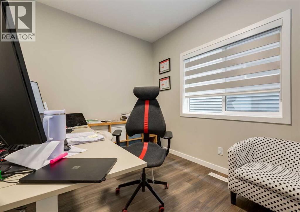 658 Creekmill Court SW, Airdrie, Alberta  T4B 5J8 - Photo 18 - A2345552