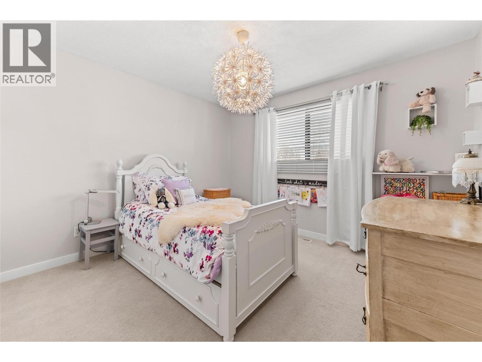 4477 Gordon Drive Kelowna Photo 20 4477 Gordon Drive Kelowna Photo 20