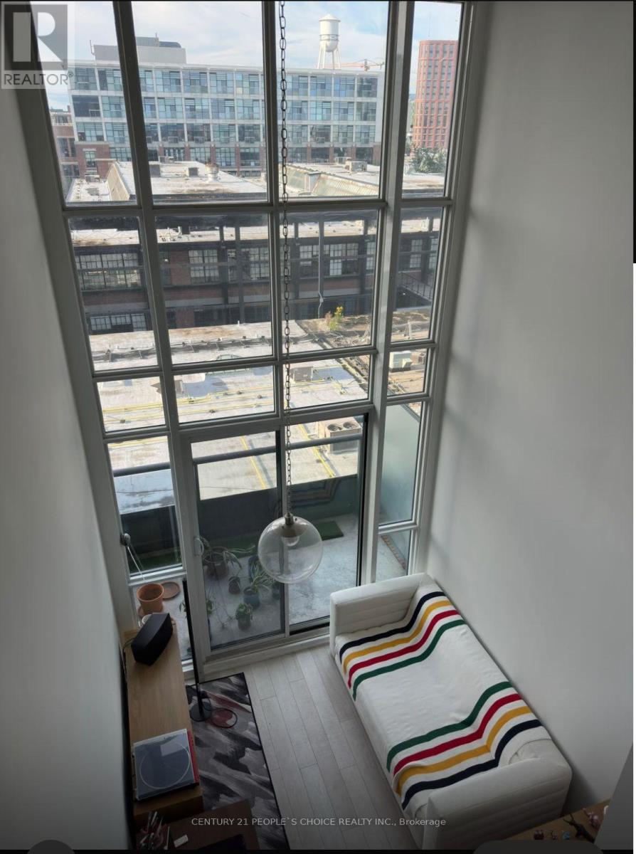 524 - 5 Hanna Avenue, Toronto, Ontario  M6K 0B3 - Photo 2 - C13796340