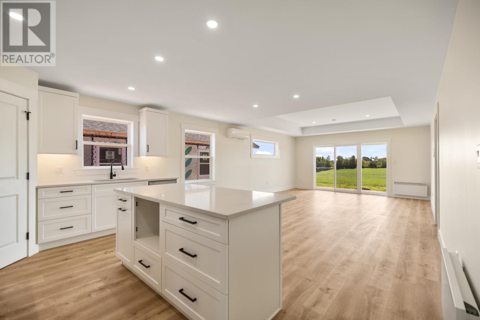 106 Samantha Lane, Cornwall, Prince Edward Island  C0A 1H0 - Photo 8 - 202623681