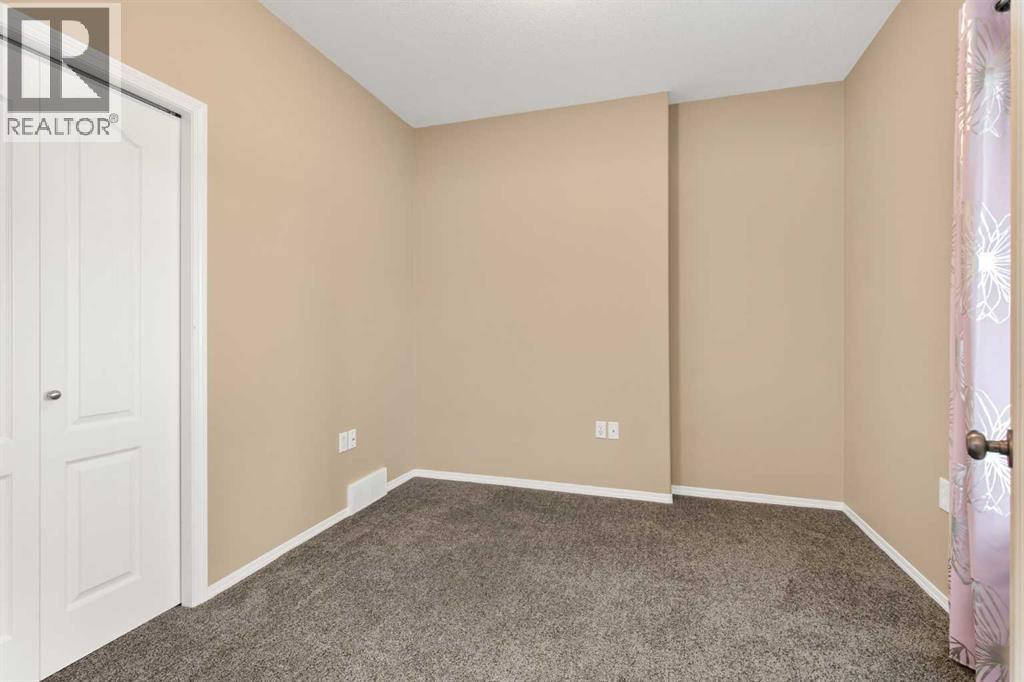 94 Somerset Lane Se, Medicine Hat, Alberta  T1B 0E8 - Photo 27 - A2345238